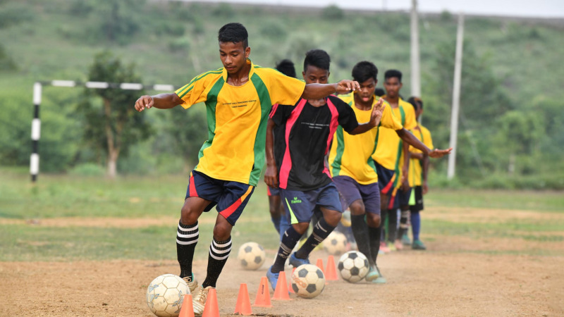 Icon Sports Group UK: The Ultimate Teamwear Partner2
